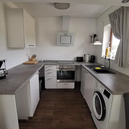 Apartament Kleine Fewo, Bis Zu 4 Personen, Nahe Ostsee Strand Meer Susel